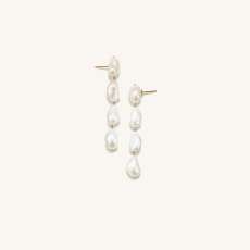 Oversized Organic Pearl Earrings | Mejuri (Global)