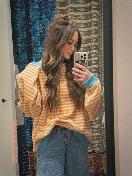 Cozy striped oversized sweatshirt.. runs big! So cozy!! 

#LTKstyletip #LTKSeasonal