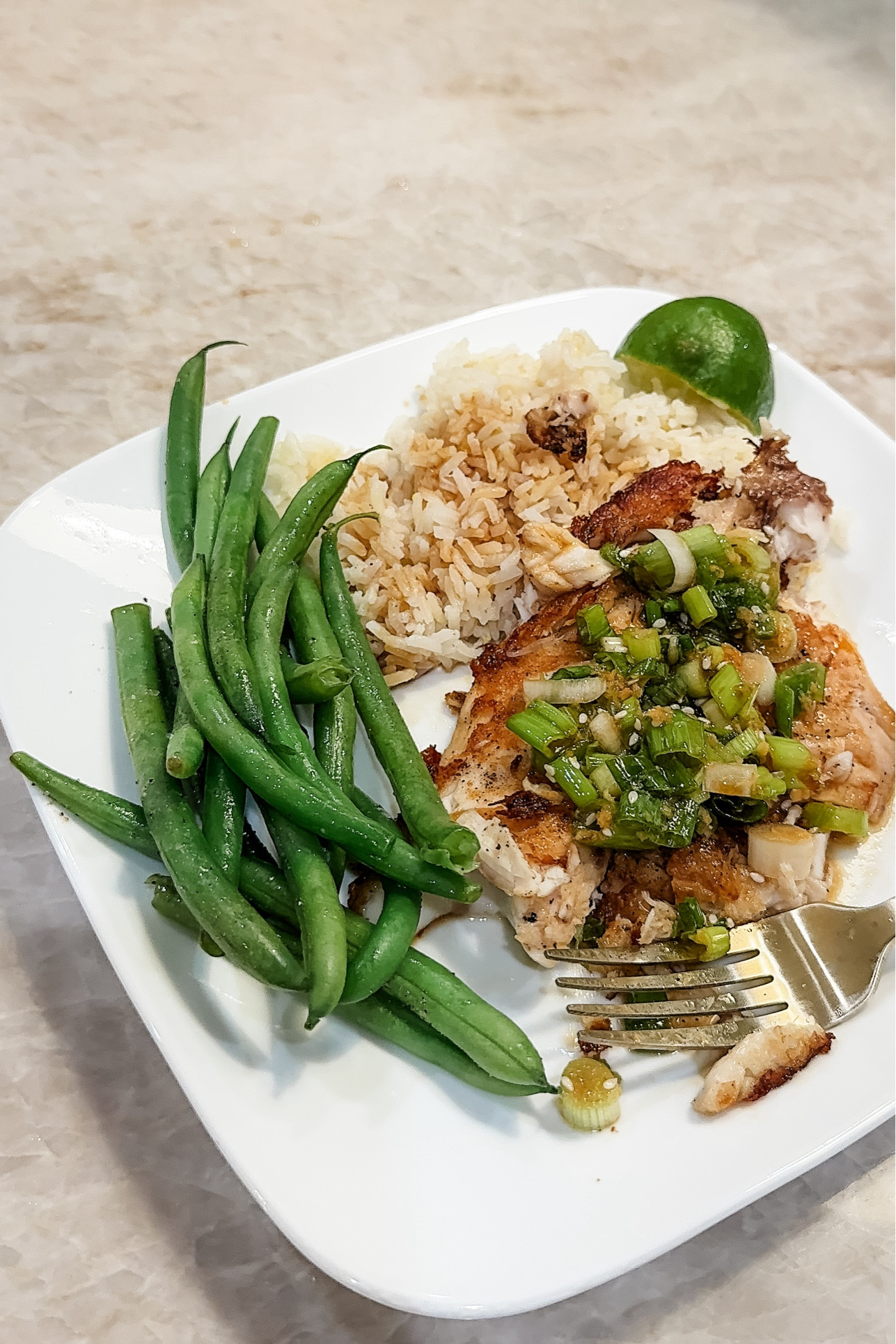 This Tilapia with Scallion Gochugang Pesto was soooo delish!! But honestly, out of the dozens of @HelloFresh meals we have had over the years, I can’t think of a single one we haven’t enjoyed!! You can use my code AMANDAAPPS to get not only 10 FREE meals, but also FREE appetizers for life!! (One appetizer item per box while subscription is active.) You don’t want to miss out on this amazing deal!

#HelloFreshPartner #HelloFresh

#LTKFamily #LTKSaleAlert #LTKHome