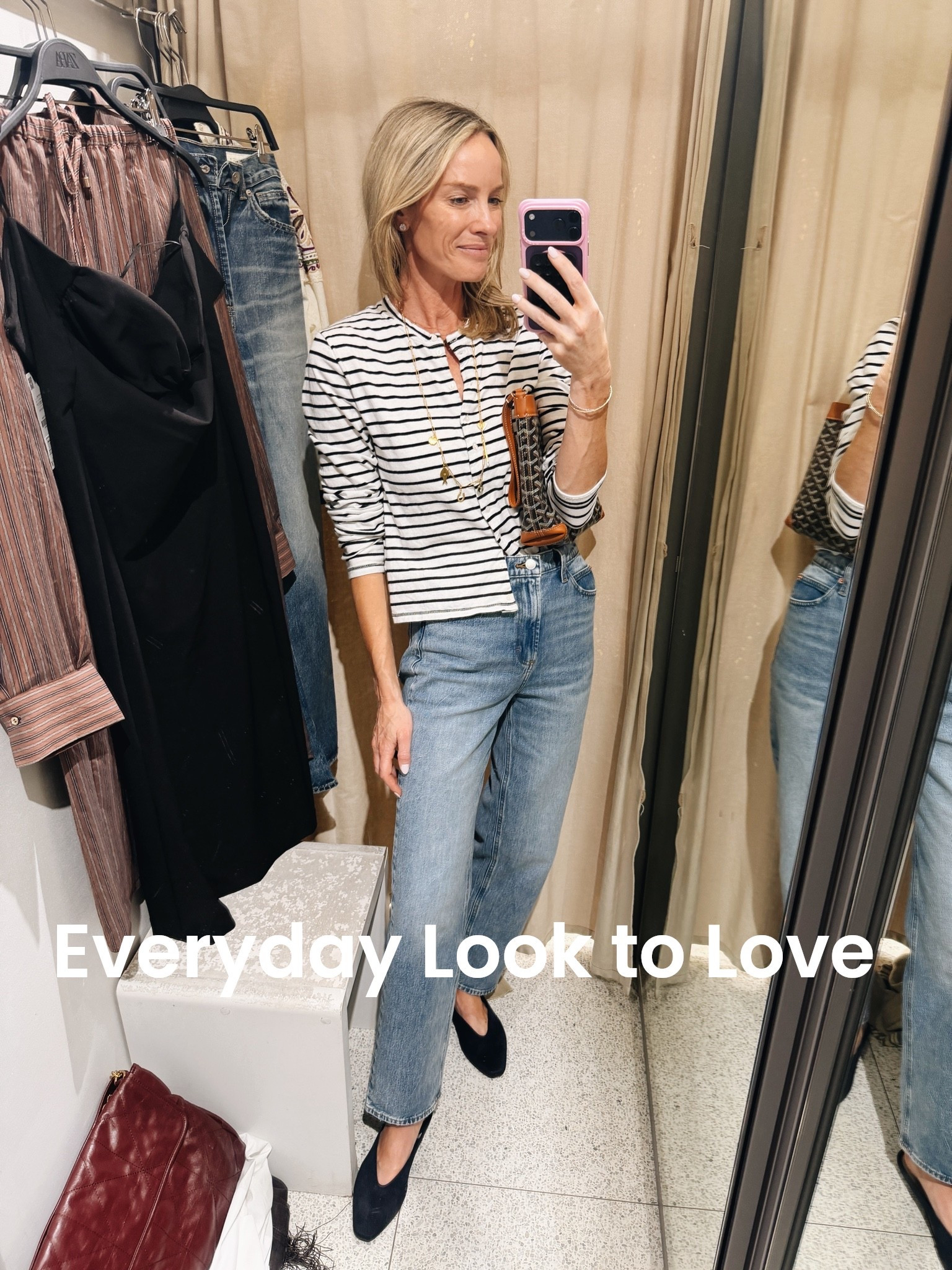 M top
2 jeans
Tts shoes