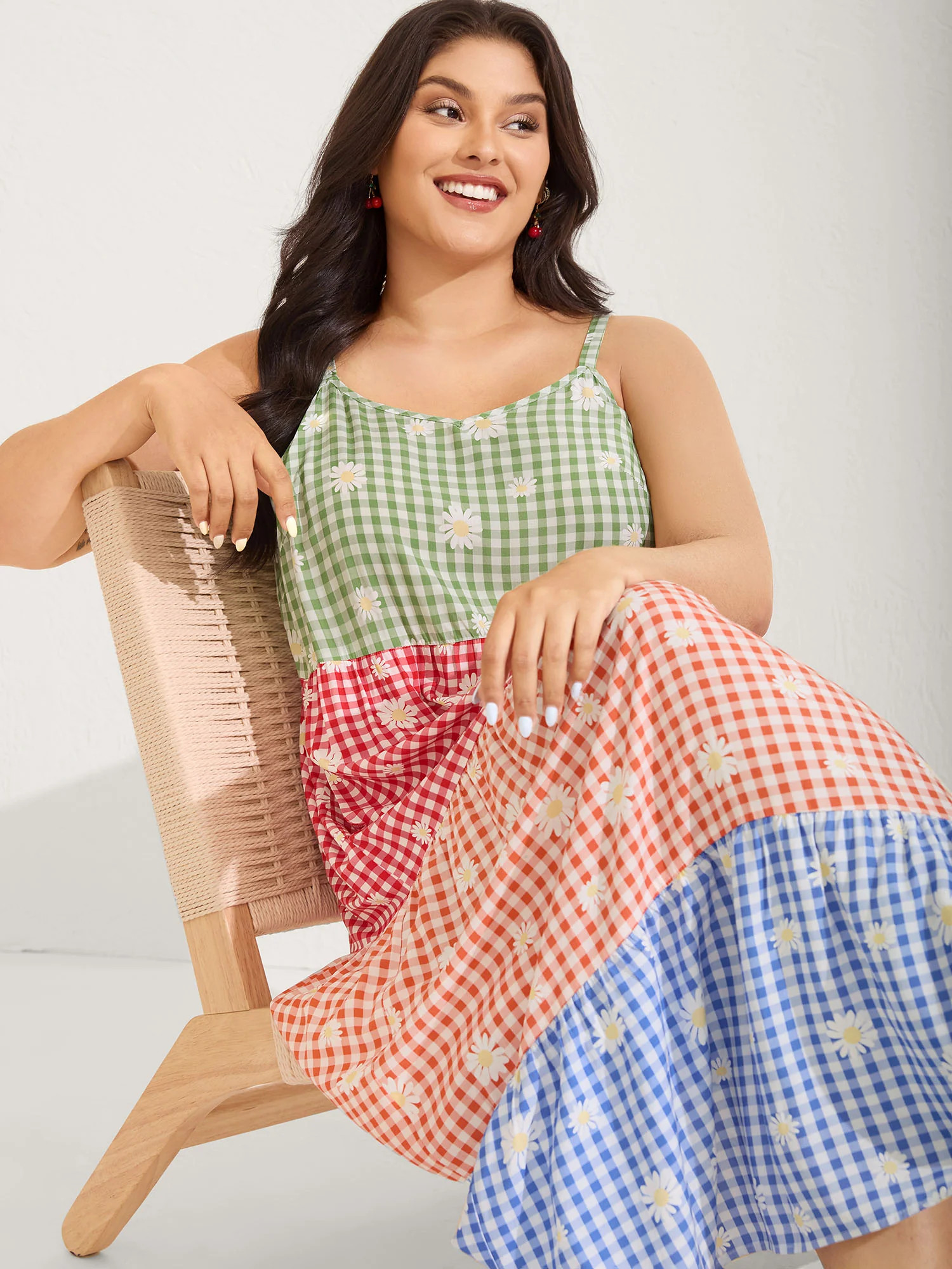 Multicolor Daisy Print Tiered Cami Dress | Bloomchic