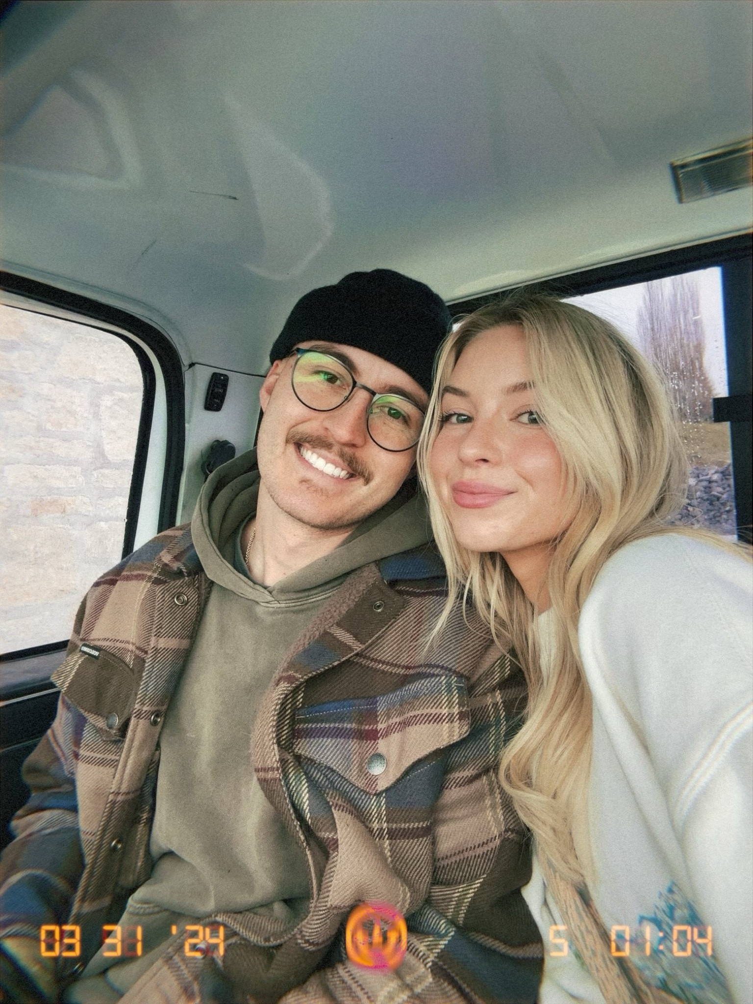 my husband & i LOVE abercrombie hoodies & crewnecks!! i steal them from him all the time 🫶🏼 couldn’t find his color in stock