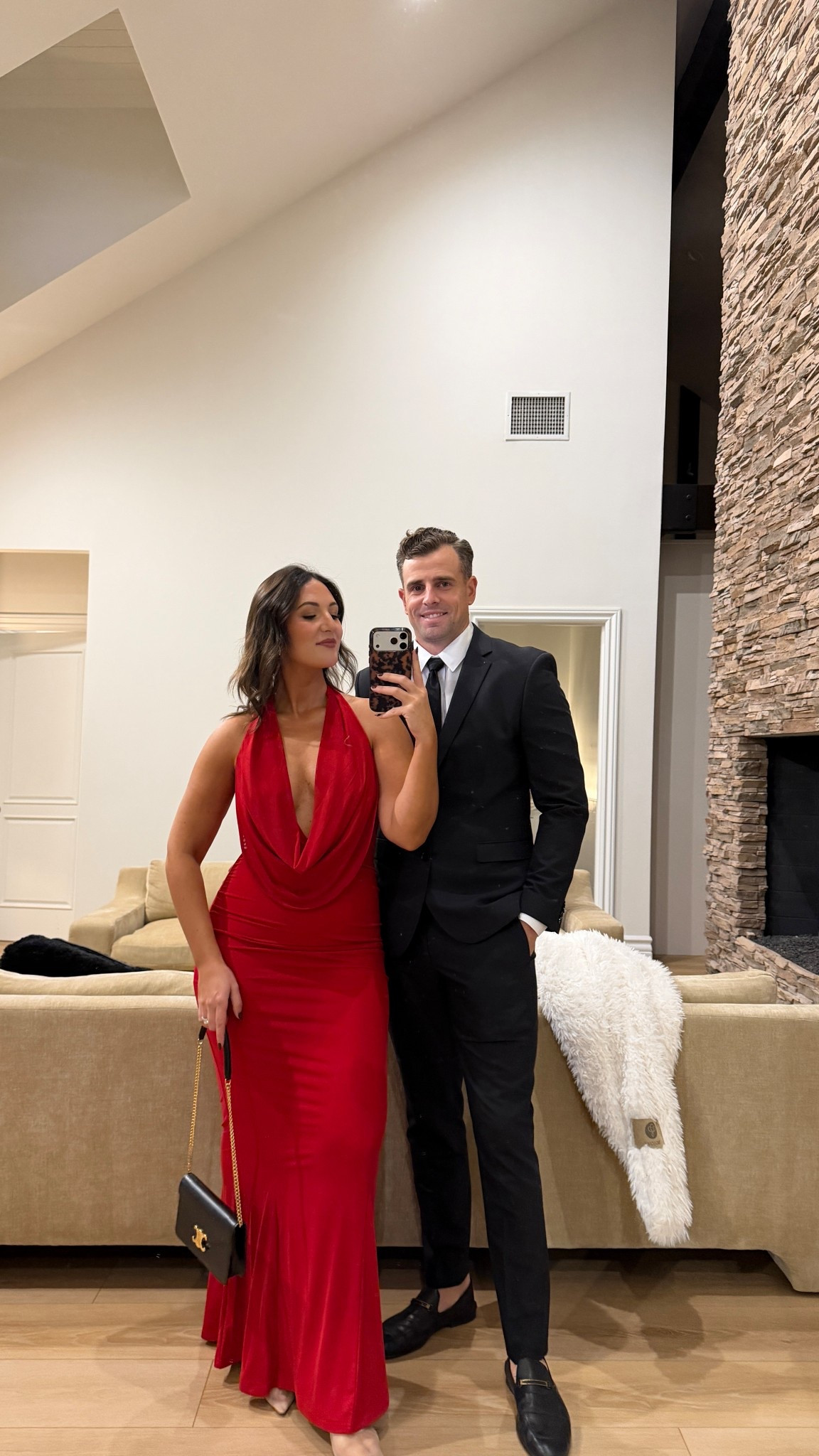 We’re off to a movie premiere for zootopia 2!! 
Wearing the cutest (and comfy) perfect red dress!!
This would be a great holiday dress 

Red dress
Special event dress
Red carpet dress


#LTKHoliday #LTKStyleTip #LTKFindsUnder100