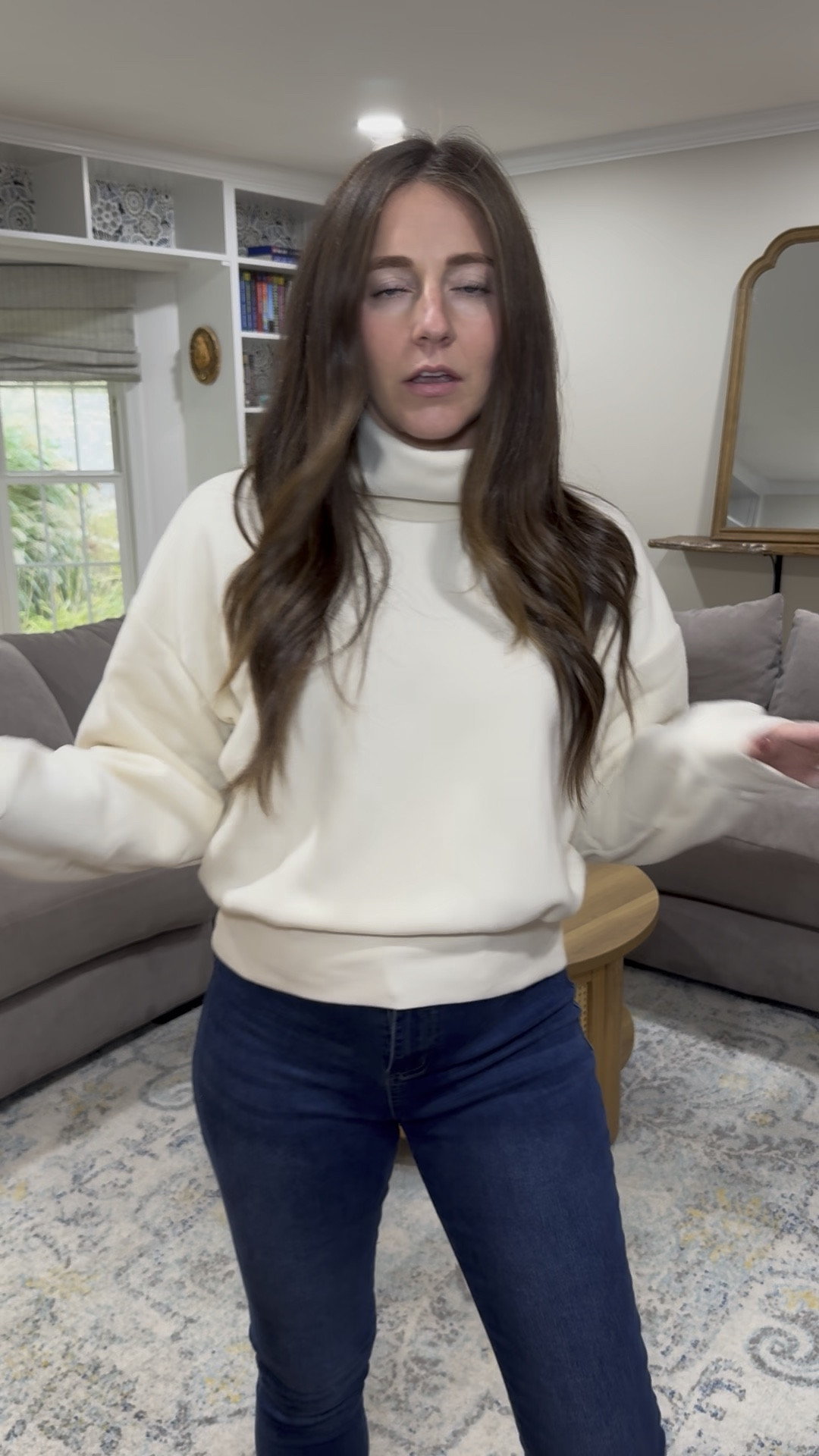 Such a comfy sweatshirt!! The fleece material is so soft and comfy. I’m wearing size M 

#LTKFindsUnder50 #LTKFindsUnder100 #LTKSaleAlert