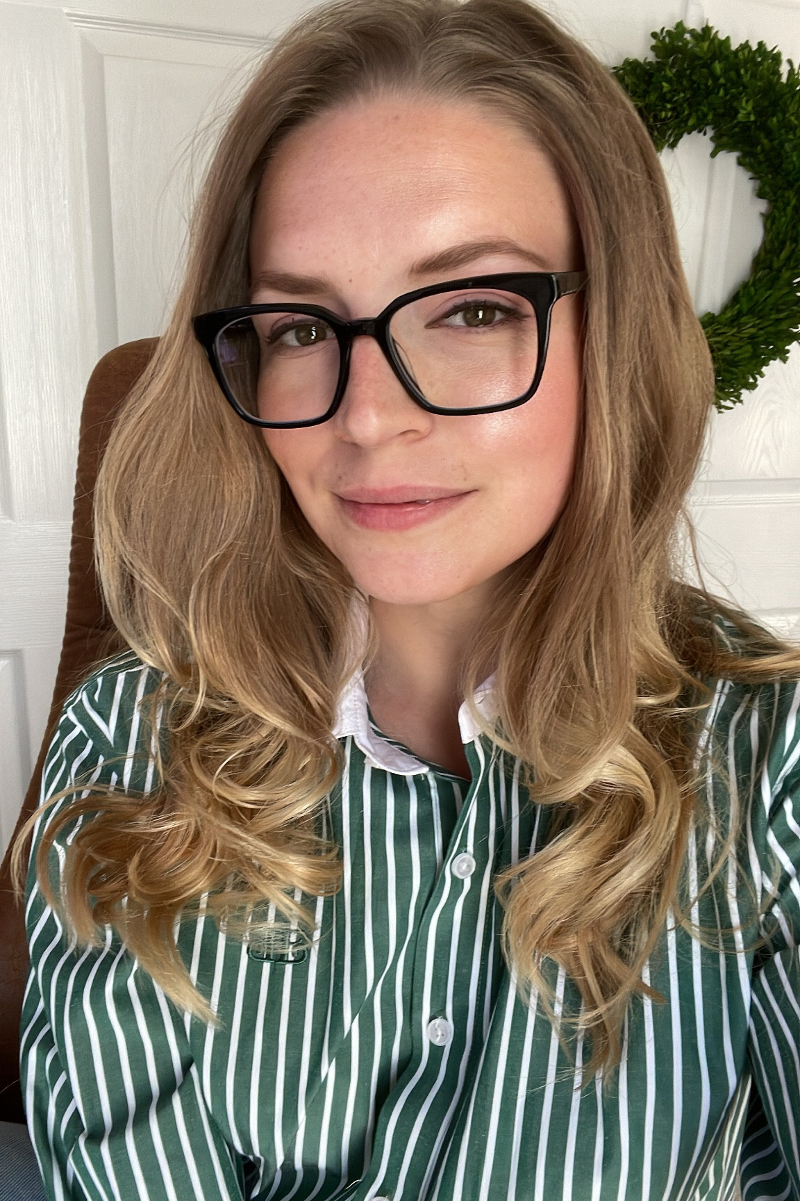 New frames ✨ How is it that a pair of new glasses can make you feel like a totally different person? Linking these frames along with this shirt. 

Work from home, remote work, wfh, business casual, professional, zoom attire 


#LTKunder100 #LTKworkwear