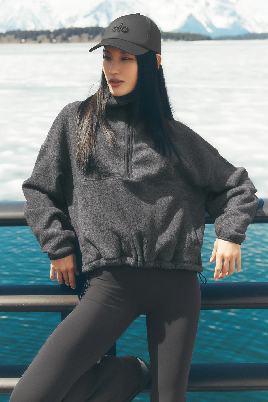 ALO | Polar Fleece Retreat Cover Up Sweatshirt in Dark Heather Grey, Size: 2XS | Alo Yoga (US)