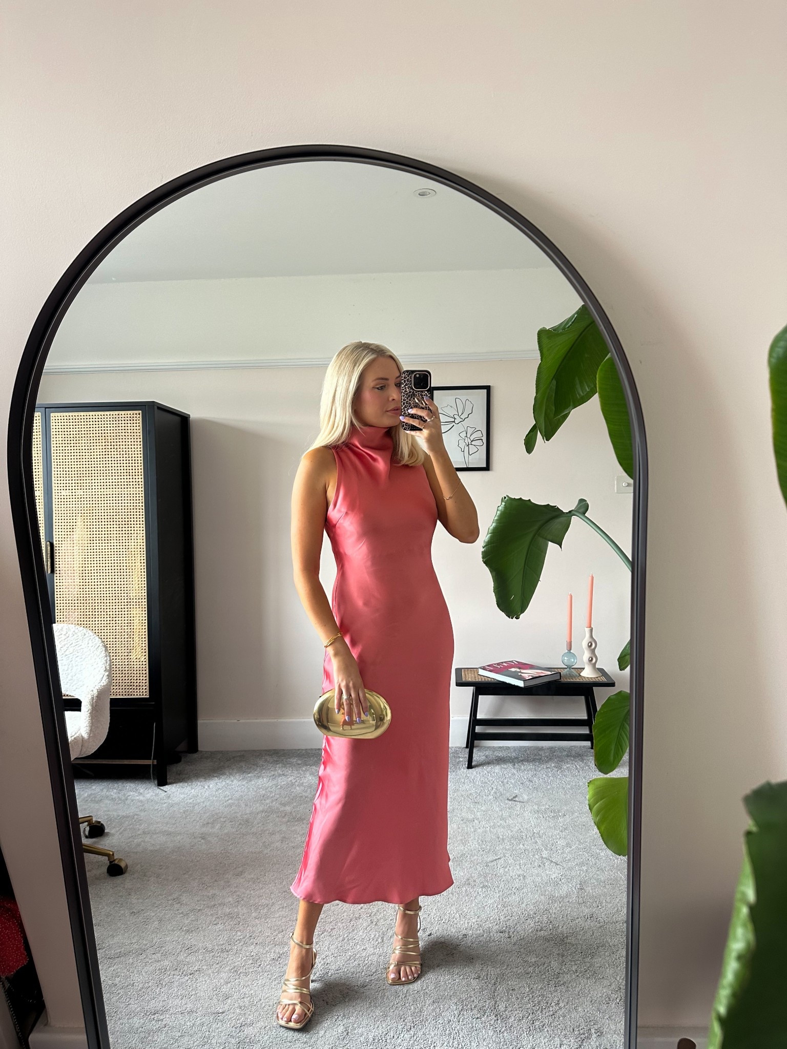 This colour 😍😍😍

Wedding guest, wedding guest dress, outfit inspo