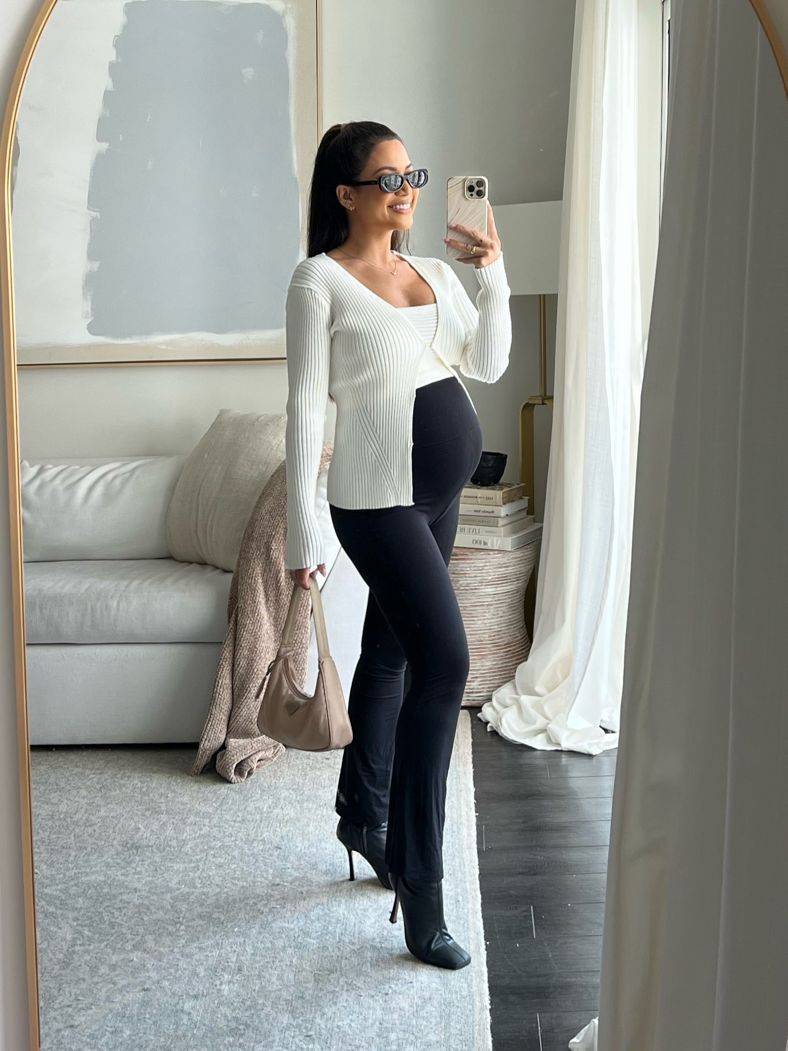 Maternity leggings but make them chic 🖤 

#LTKunder100 #LTKstyletip #LTKbump