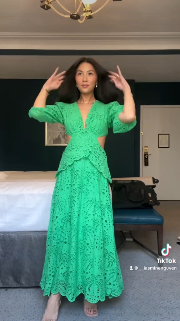 ワンピース FARM RIO Sangallo lace midi dress GREEN Green Richelieu Midi Dress – FARM Rio