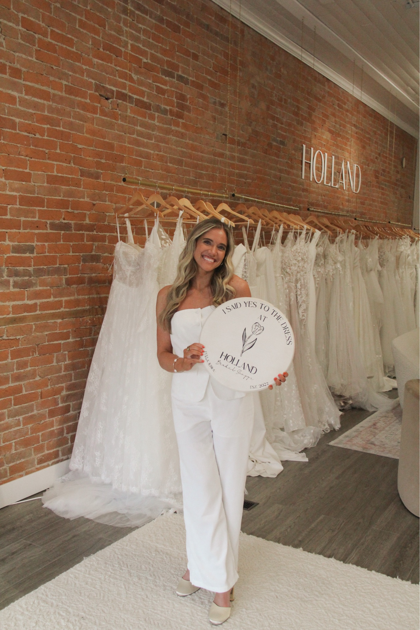 wedding dress shopping outfit 🤍

#LTKFindsUnder50 #LTKStyleTip #LTKWedding