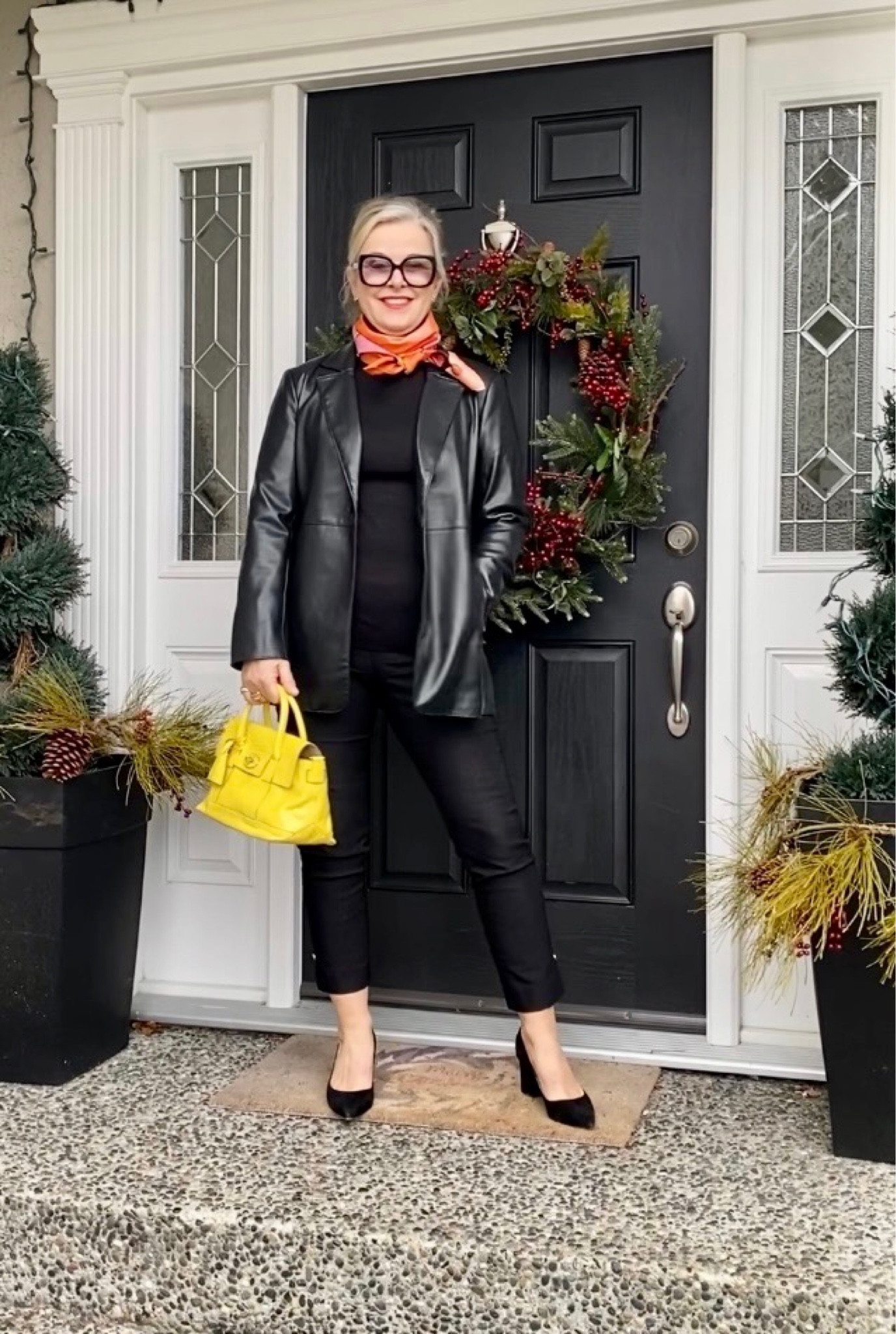 All black with a touch of colour💛🖤

#LTKsalealert #LTKshoecrush #LTKstyletip