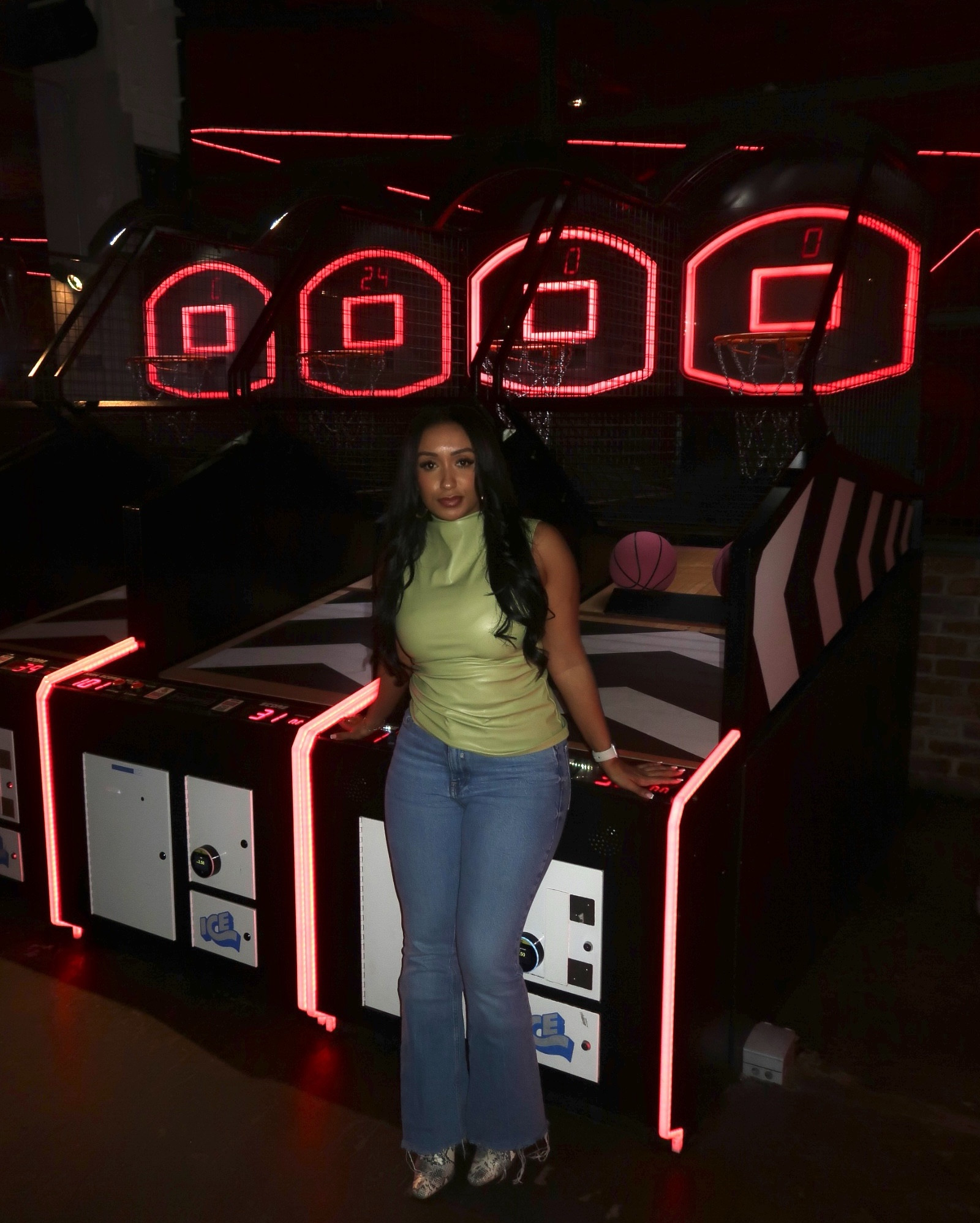 🍋‍🟩
Top is sold out in green the burgundy linked is the exact style. 

#LTKuk #LTKwinter #LTKjeans