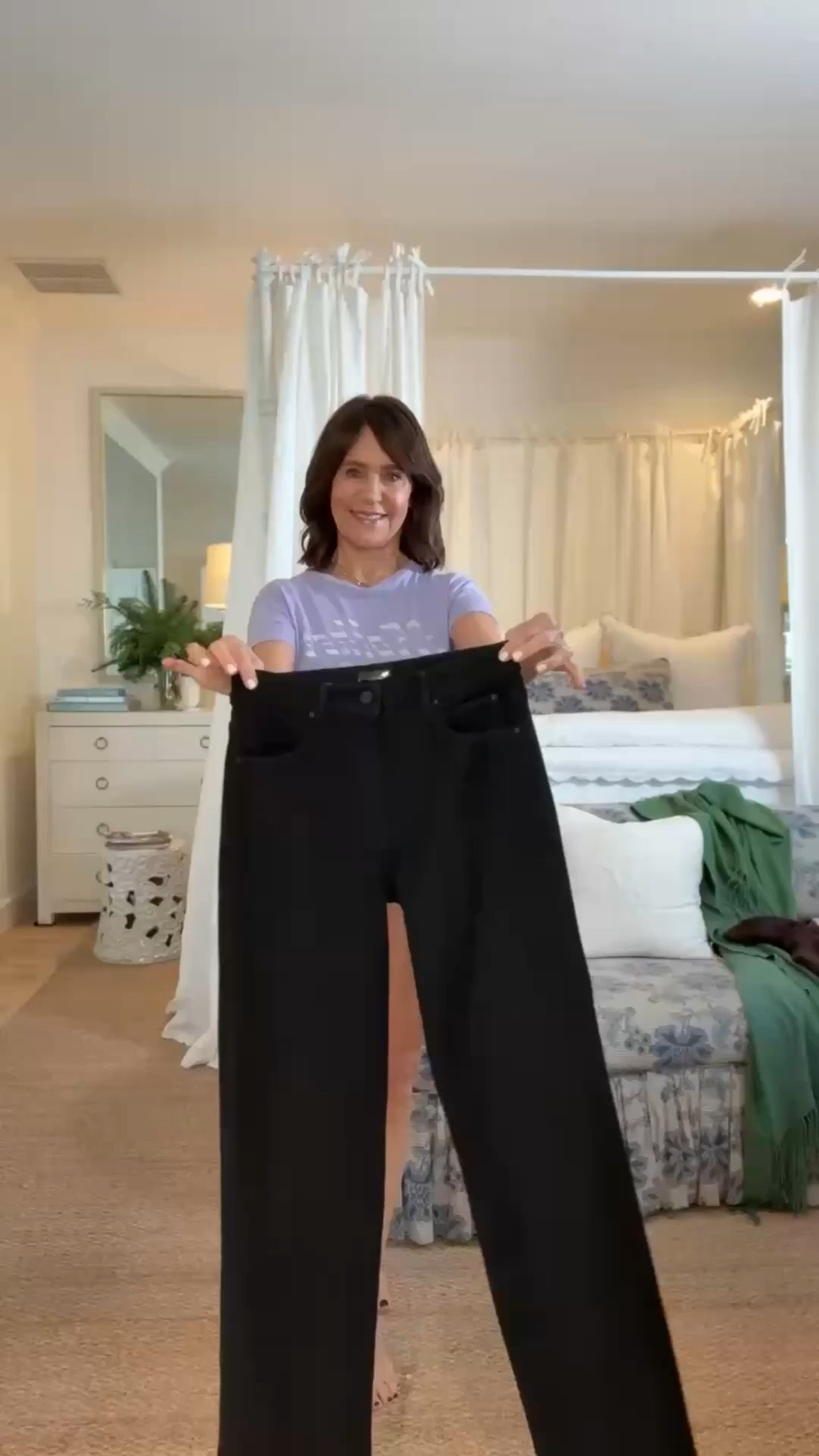 These jeans have been one of my recent faves and I just got them in this great black wash!!🤍

#LTKgrwm #LTKPetite #LTKOver40