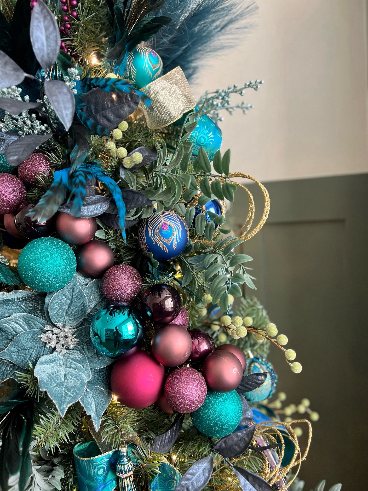 Peacock tree inspiration and ideas! 

The jewel tones bring such a rich decadence to the season that I love 🥰

A lot of what I picked for this tree was from hobby lobby, but I found some items with similar vibes for you if you love this look! 🦚 

💕Becca 

#LTKSeasonal #LTKhome