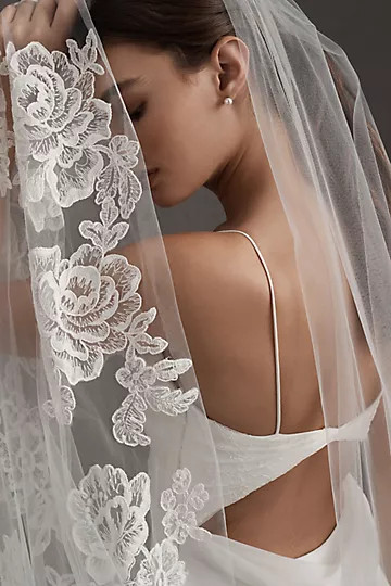 Amsale Noni Cathedral Veil | Anthropologie (US)