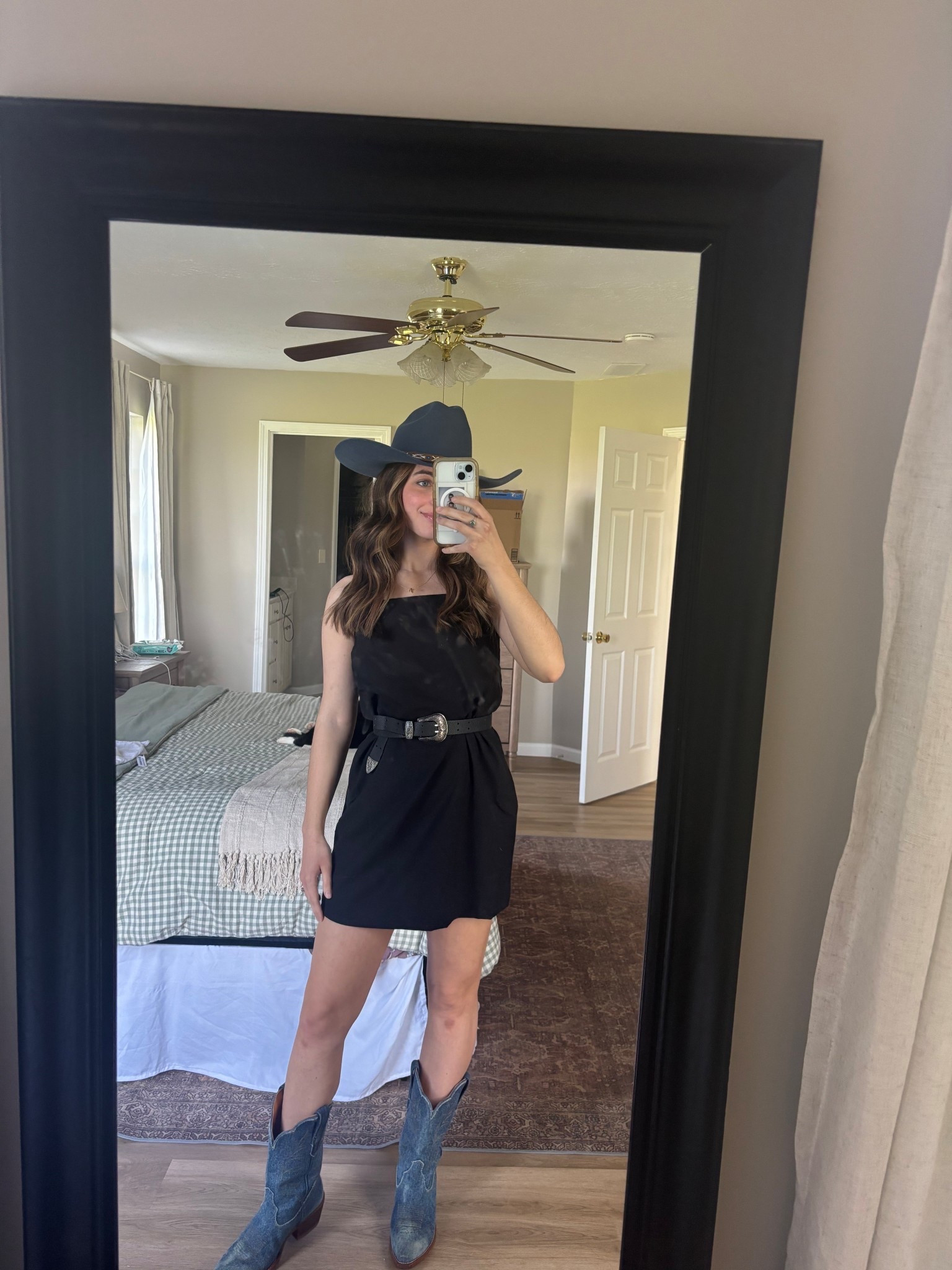 Riley green outfit inspo from @oldnavy @gigipip @Tecovas 

#LTKootd #LTKFestival #LTKSaleAlert