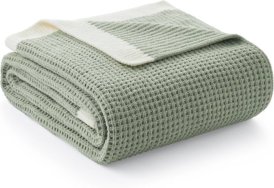 Am\u00e9lie Home Chenille Throw Blanket, Soft Cozy Waffle Throw for Couch & Sofa, Warm Yet Lightw... | Amazon (US)
