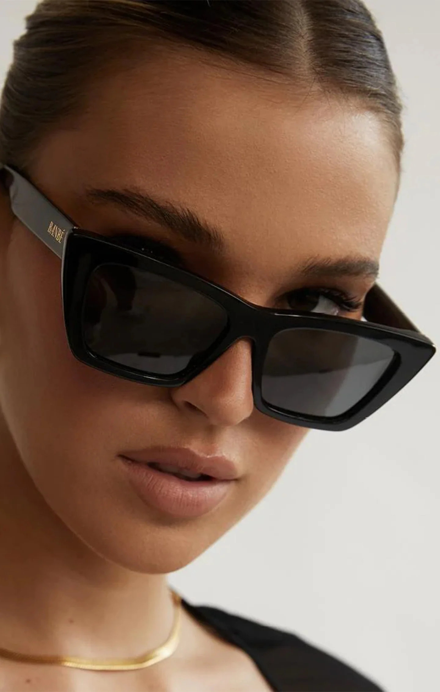 Banbé Eyewear The Gisele Sunglasses ~ Black | Show Me Your Mumu