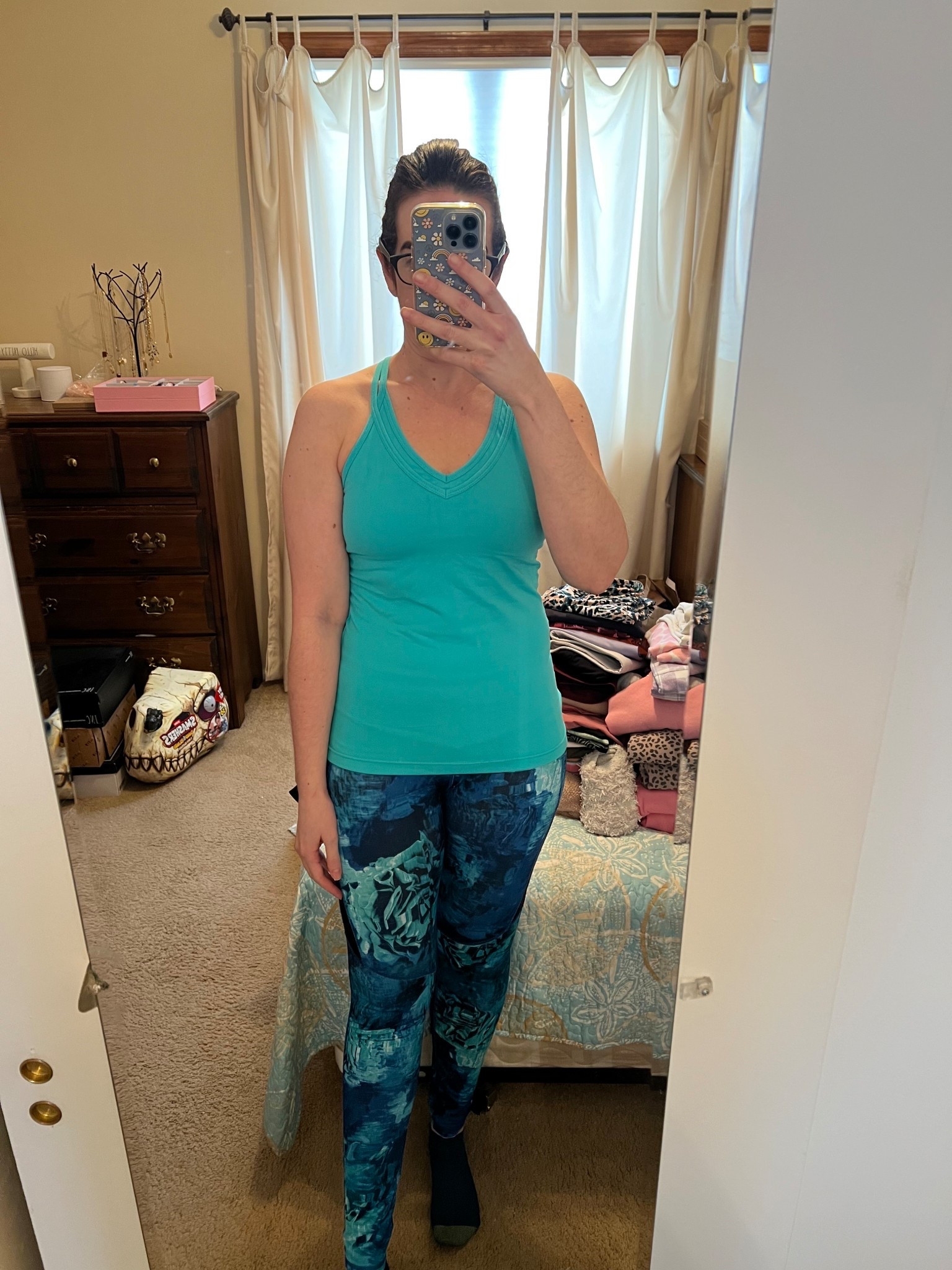 Turquoise workout top (m). Turquoise and blue workout leggings (s). #top #workkouttop #gymtop #turquoisetop #pilatestop #leggings #workoutleggings #gymleggings #turquoiseleggings #fitness 

#LTKActive #LTKSeasonal #LTKfitnessgoals