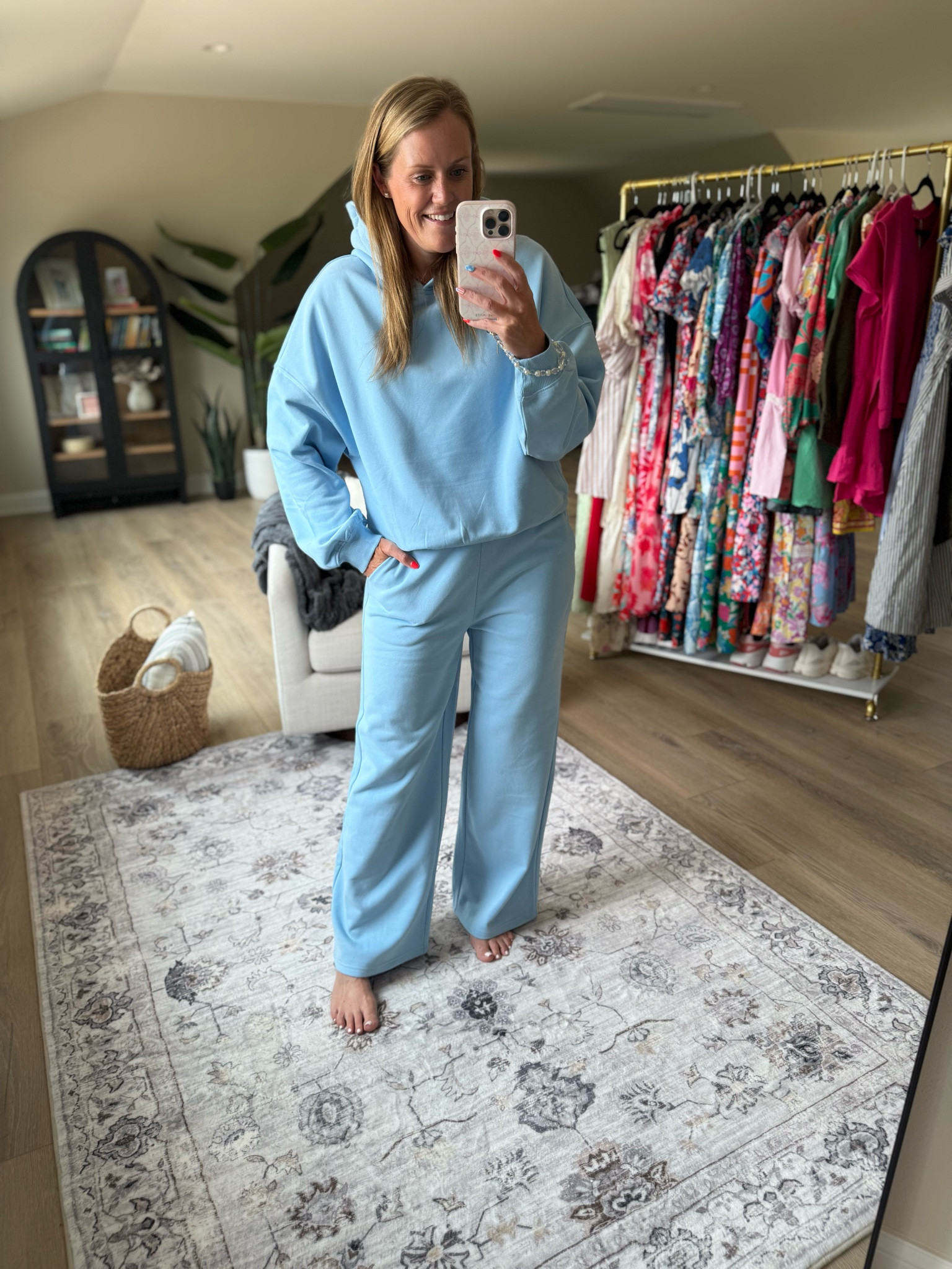 Amazon 
Amazon find 
Amazon dress 
Vacation dress
Vacation finds 
Amazon sets 
Travel sets