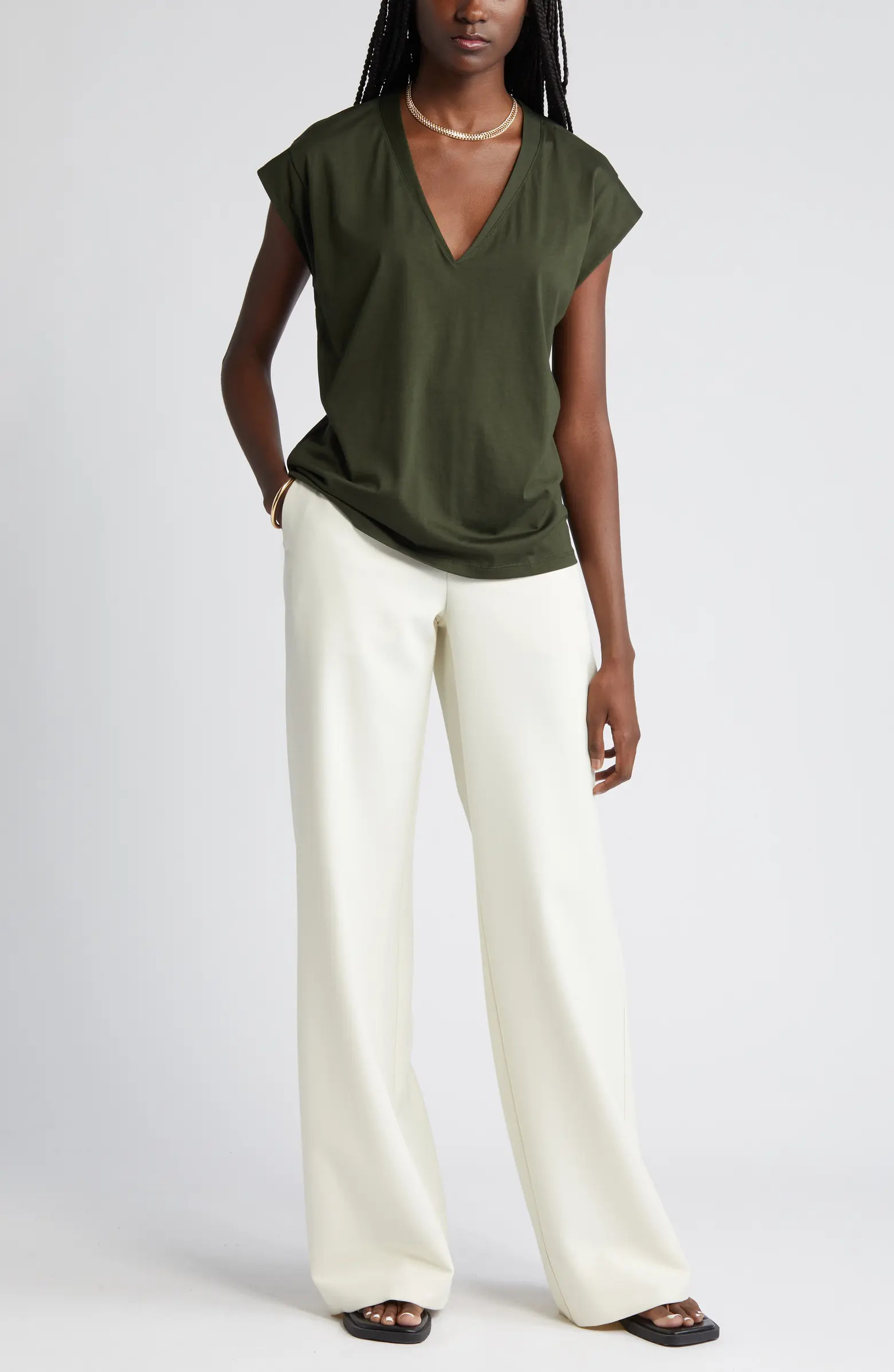 Le Mid Rise V-Neck T-Shirt | Nordstrom