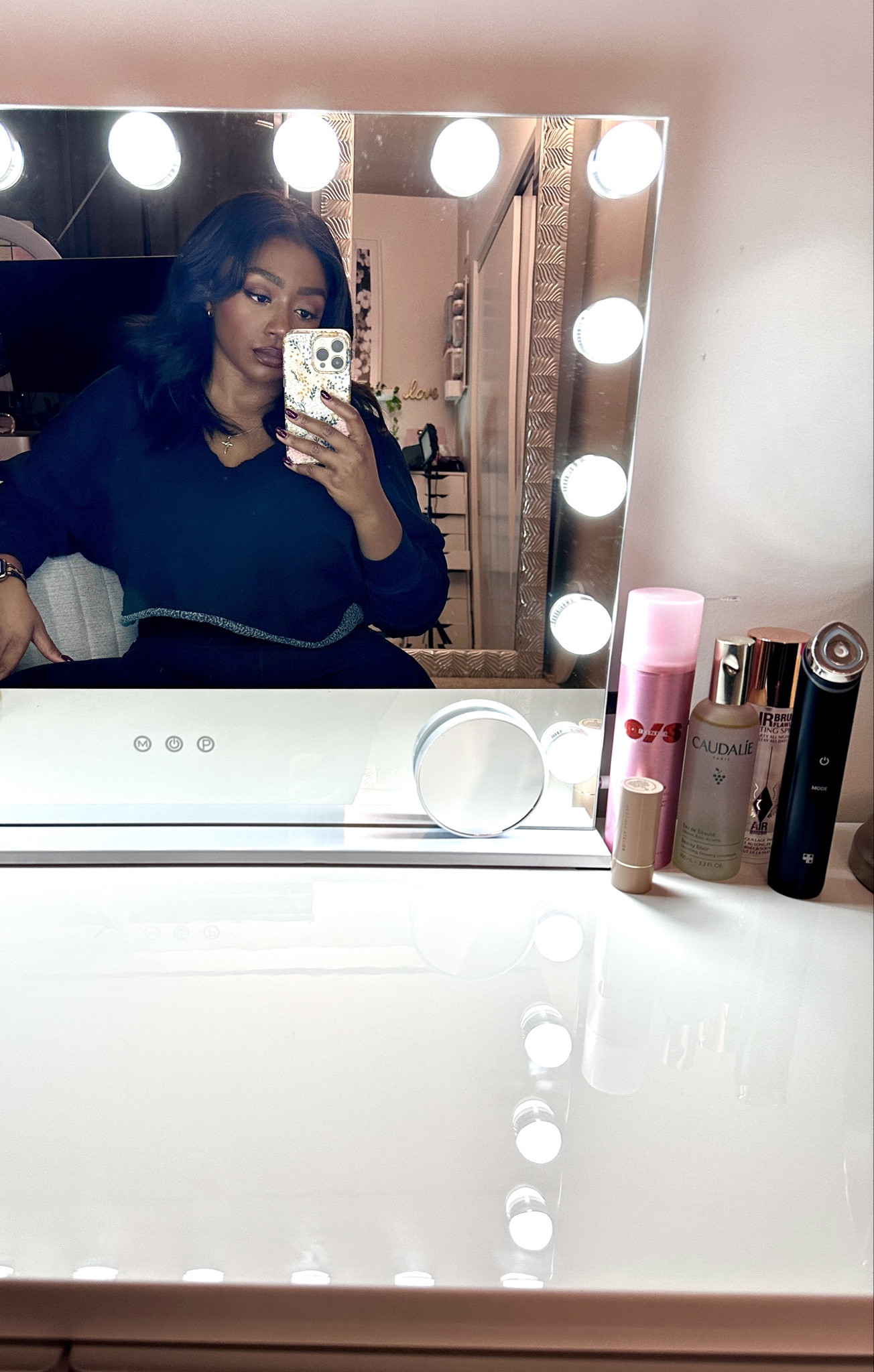 Love my vanity set up 😍 #vanity #ikea #vanitymirror #makeupstorage #vanitymirror 

#LTKHome #LTKBeauty