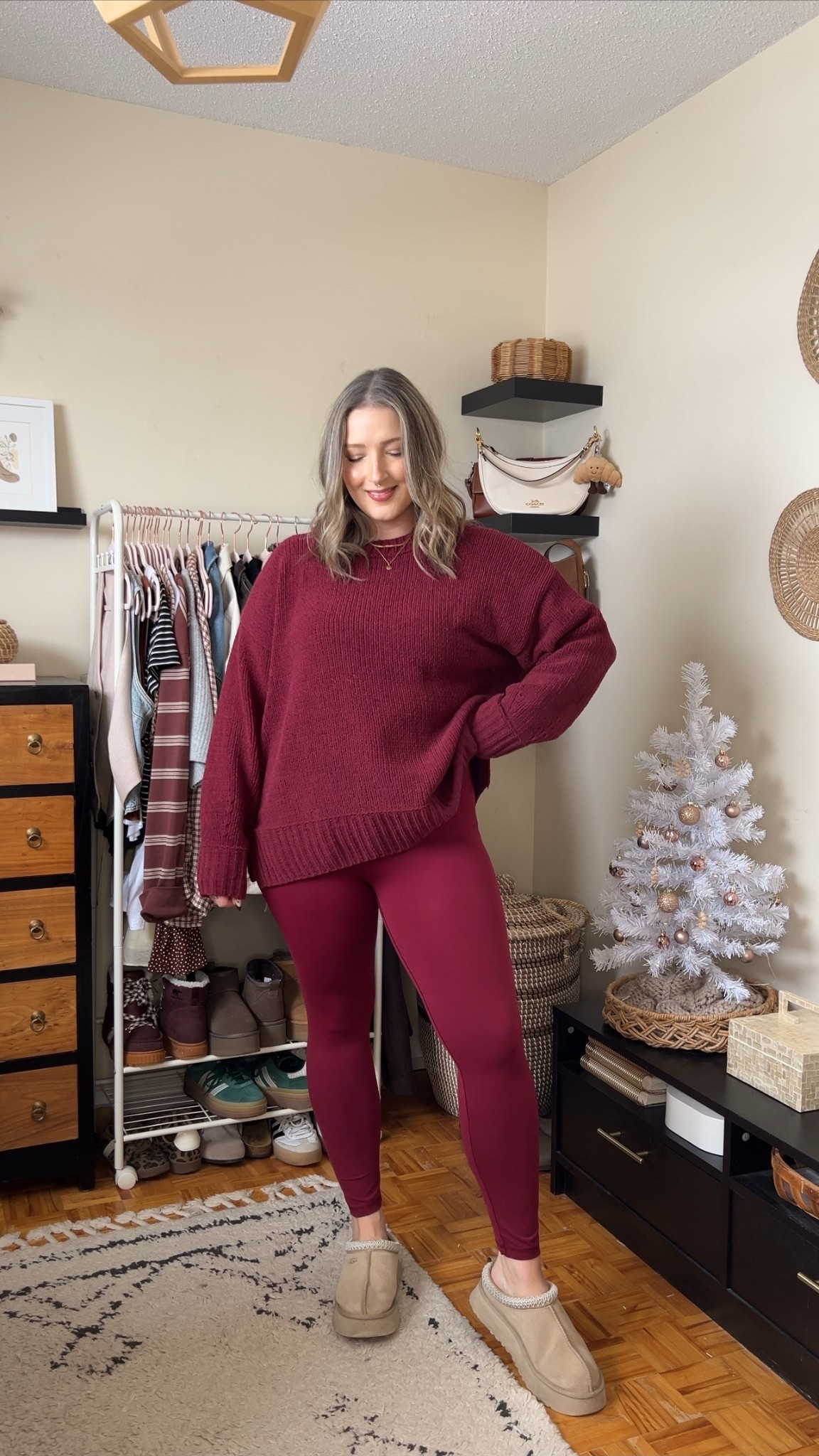 Comfy burgundy set from aerie! Sweater is incredibly soft chenille. Wearing my usual size L in both sweater & leggings!


#LTKmidsize #LTKsale #LTKwinter