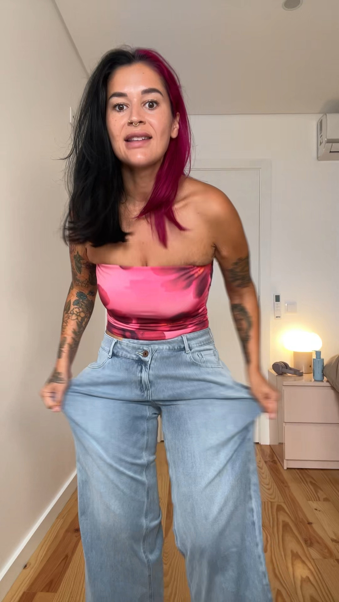 The ULTIMATE stretch jean 
#halara #halarajeans
#halarasweatpantjeans
#sweatpantjeans 
#baggyjeans 

#LTKSaleAlert #LTKFindsUnder50 #LTKStyleTip