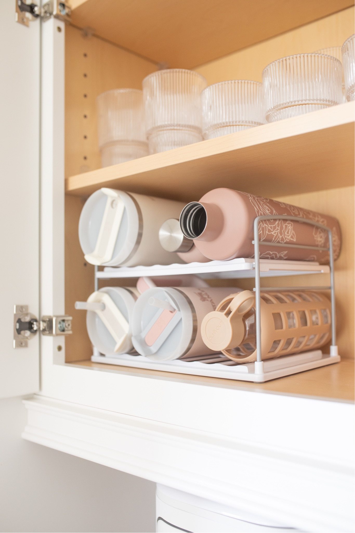 Water bottle organizer 

Home organization, home organizer, amazon finds, amazon home, amazon favorites, amazon must haves, water bottles

#LTKunder100 #LTKhome #LTKunder50