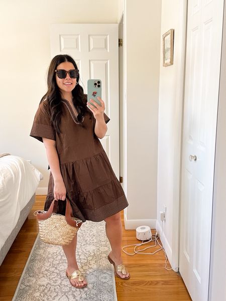 Brown is in for spring this season! And if only I was a little bit taller! I loved this one! Very bump friendly if you need it. 

#LTKstyletip #LTKshoecrush
