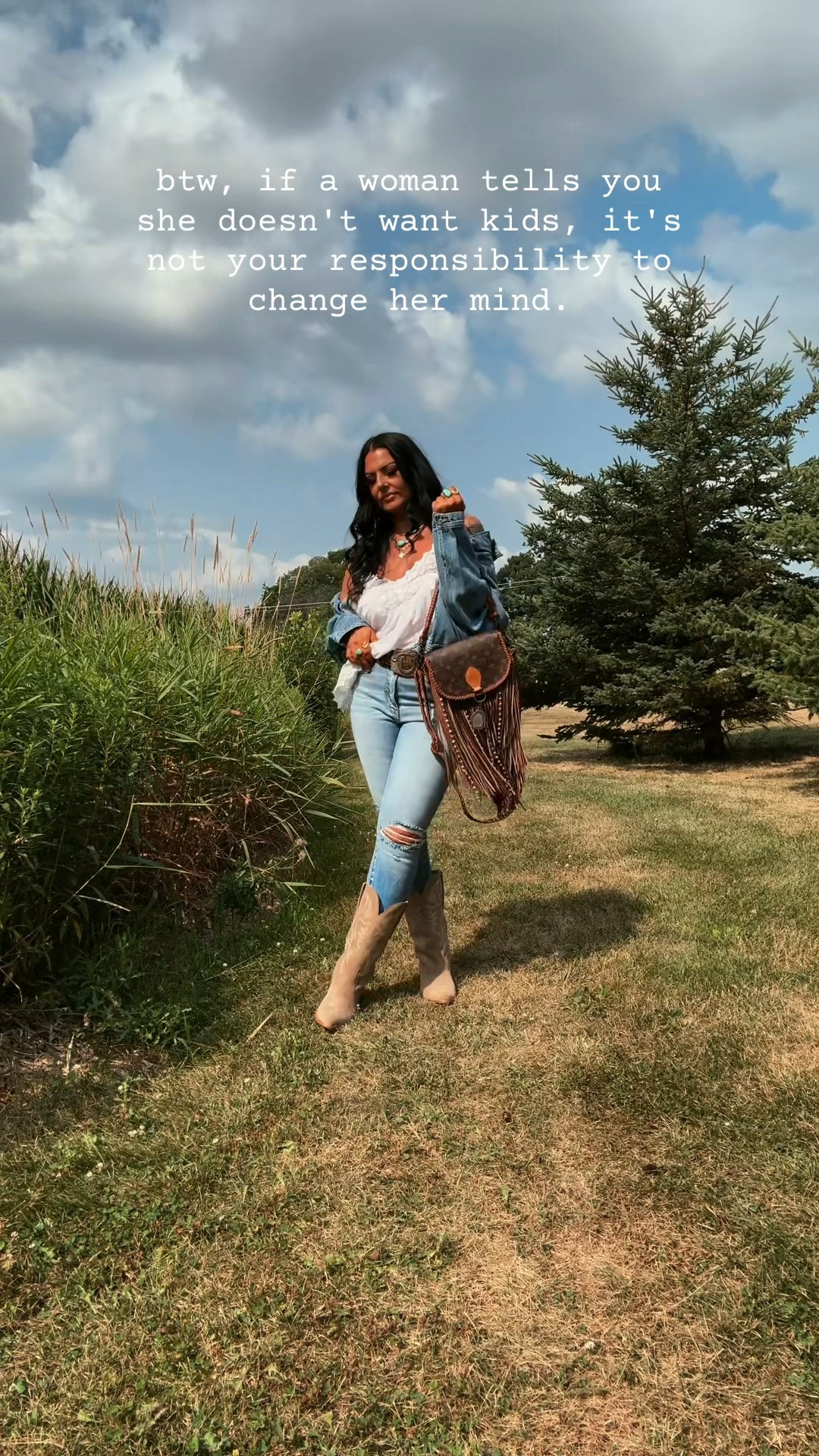 Jeans fit like a Judy blue, size down one. I’m a 29 wearing a 28. They do have a tummy control panel.

#LTKootd #LTKMidsize #LTKOver40