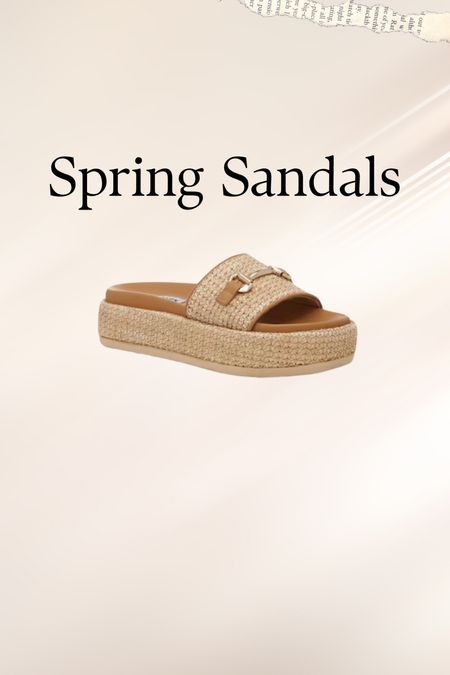 Sandals. Platform sandals. Steve Madden sandals 


#LTKSaleAlert #LTKFindsUnder100 #LTKShoeCrush