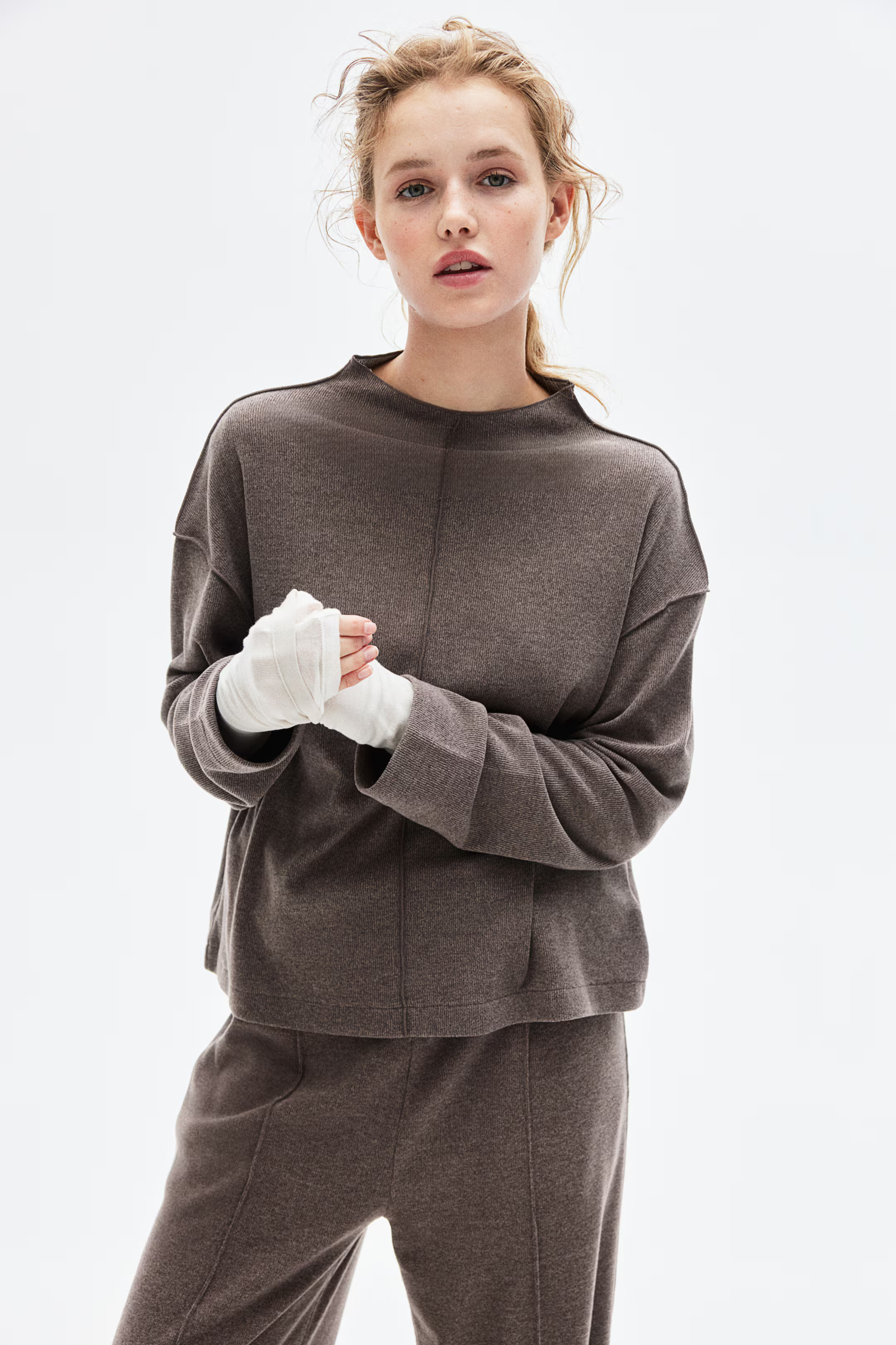 Fine-knit jumper - Dark beige marl - Ladies | H&M GB | H&M (UK, MY, IN, SG, PH, TW, HK)
