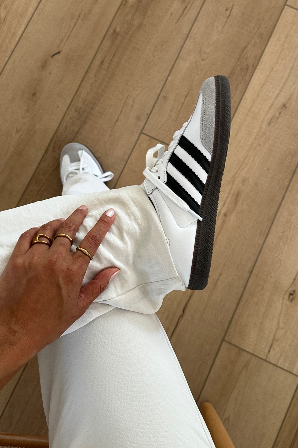 ⚽️🤍 

#LTKfindsunder100 #LTKshoecrush #LTKfindsunder50