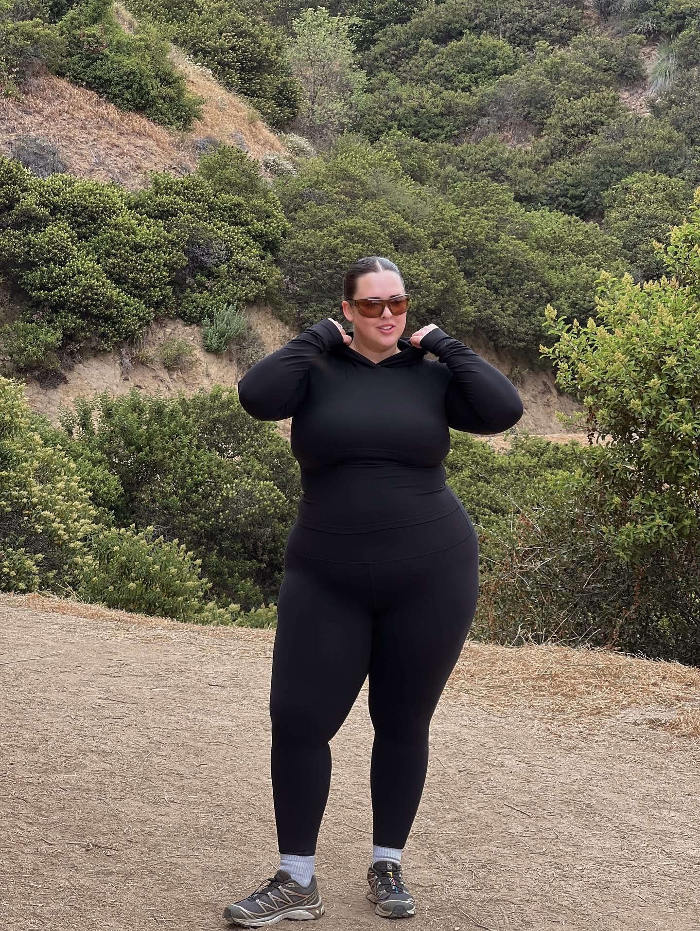 hiking fit 🥾

Hiking, athleisure, workout outfit, leggings, activewear

#LTKPlusSize #LTKShoeCrush #LTKActive