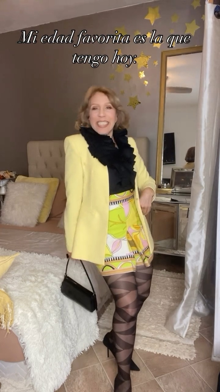 Fashion is more than clothes—it’s empowerment. Watch as we mix timeless staples with trendy pieces to create looks that inspire. 
#LTKStyle #OOTD #FashionInspo #WomensFashion #StyleTips #BeautyInspo #EverydayStyle #ConfidenceInStyle #LTKBeauty #TrendyLooks #WardrobeGoals #RealStyle #FashionReel #StyleInspo #EmpoweredWomenStyle

#LTKBeauty #LTKU #LTKSeasonal