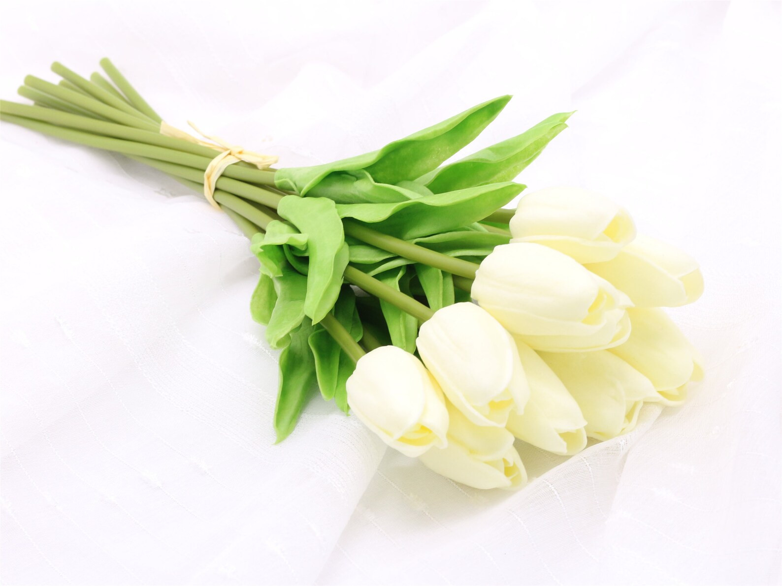 Real Touch Tulips Ivory Cream White Tulips Flowers for Wedding Bridal Bridesmaids Bouquet Flowers... | Etsy (US)