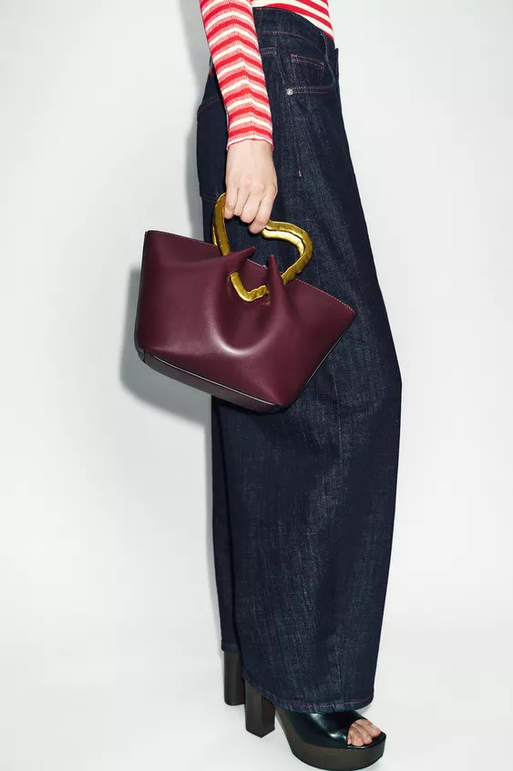 METAL-HANDLE HANDBAG | Zara US