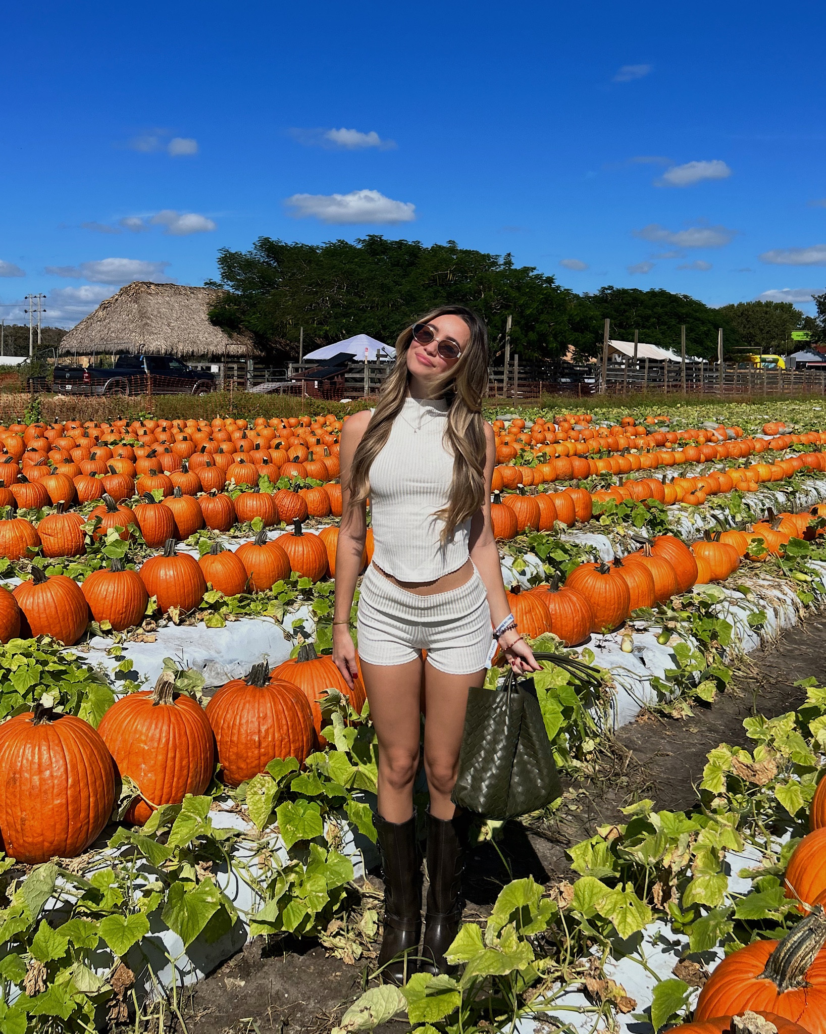 Florida fall ootd🍂

#LTKHalloween #LTKFindsUnder50 #LTKSeasonal