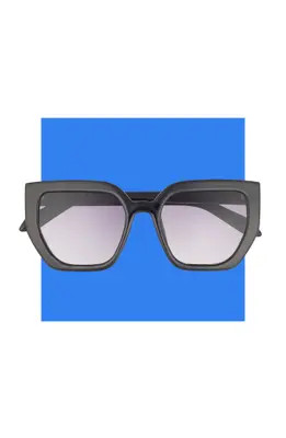 QUAY Contoured Oversize Square Sunglasses in Black/Smoke at Nordstrom Rack | Nordstrom Rack