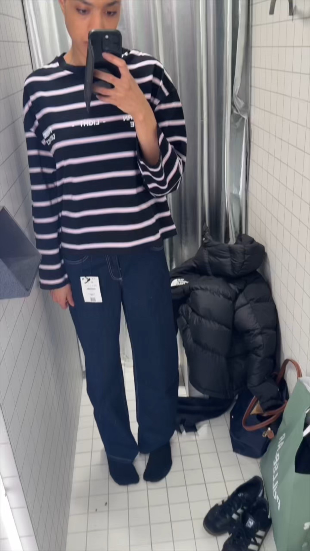 I like them both a lot. Which one do you prefer? 👖👖🫶🏽

#LTKSeasonal #LTKootd