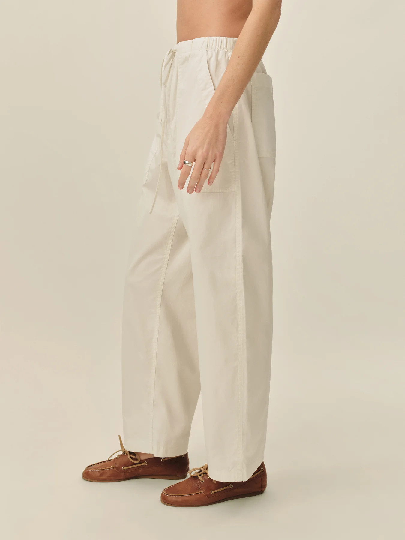 Natural Parachute Poplin Pull-On Pant - Buck Mason- Modern American Classics | Buck Mason