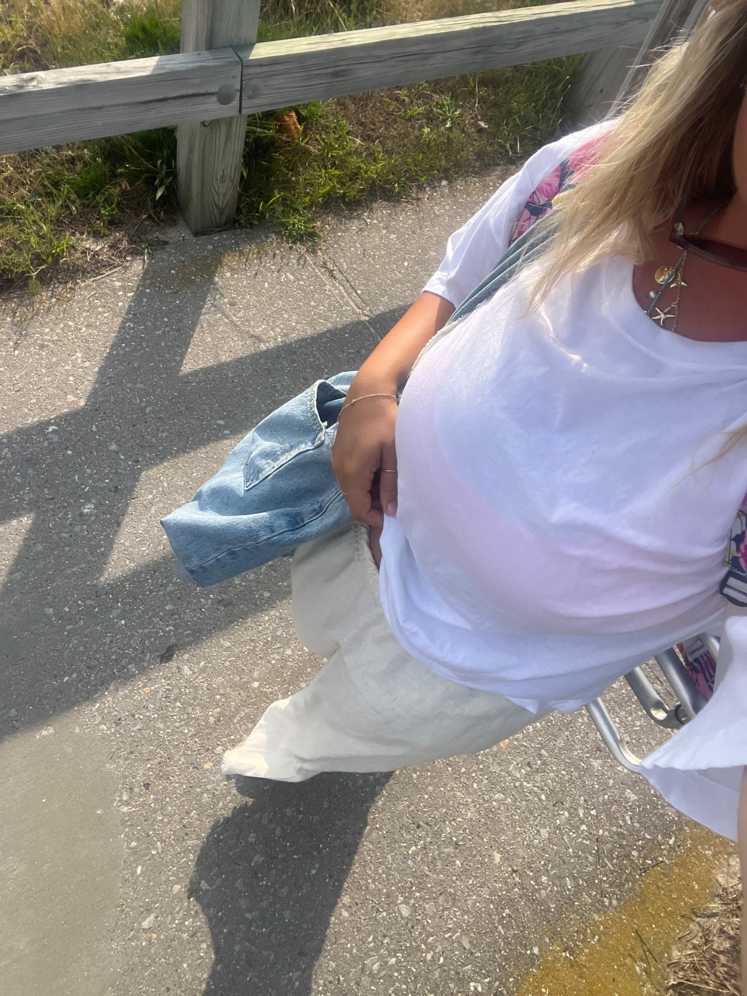 t shirt is free people size xs
pants are solaí linked similar 
bag is deesdenimdesigns on insta
