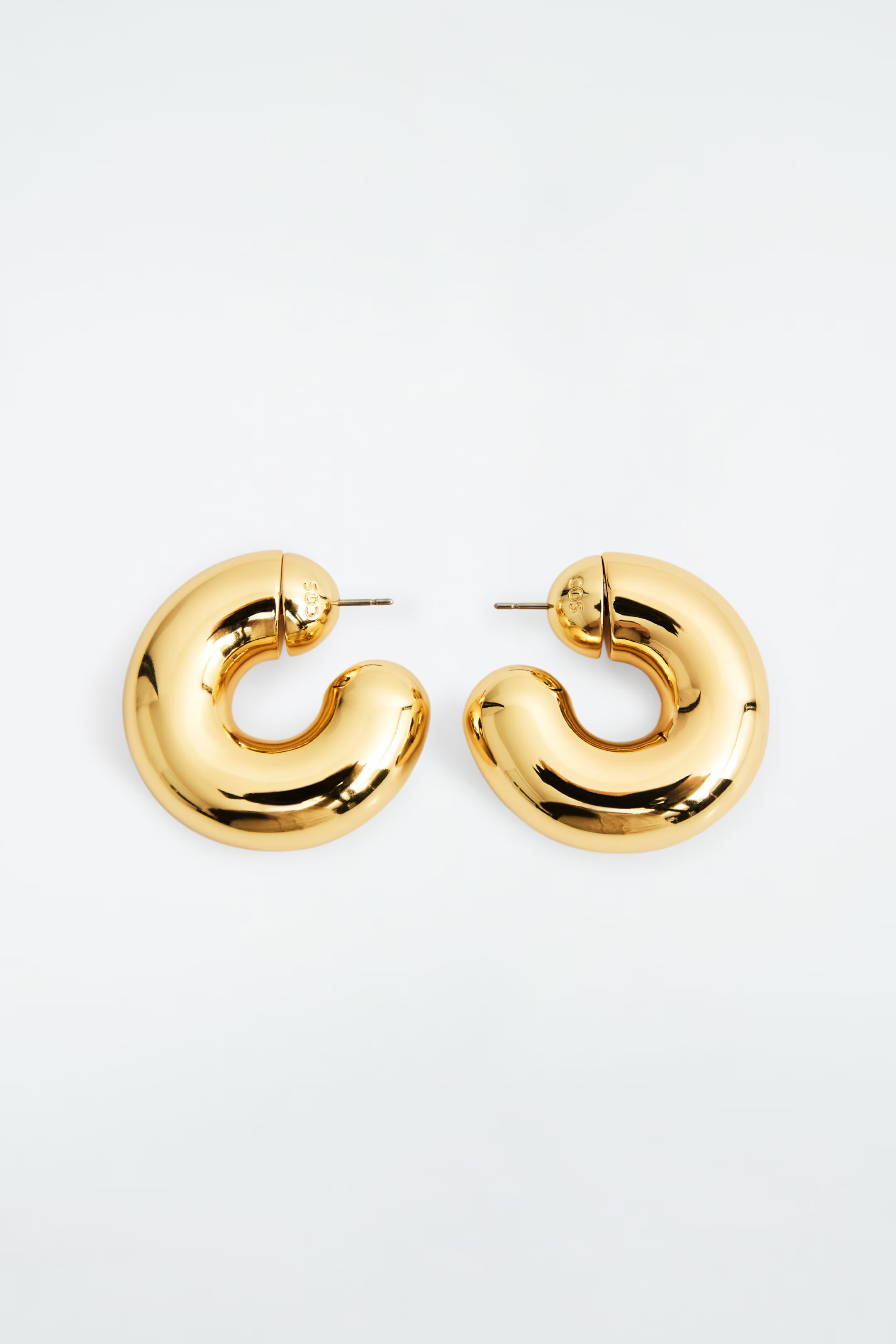 OVERSIZED CHUNKY HOOP EARRINGS - GOLD | COS UK