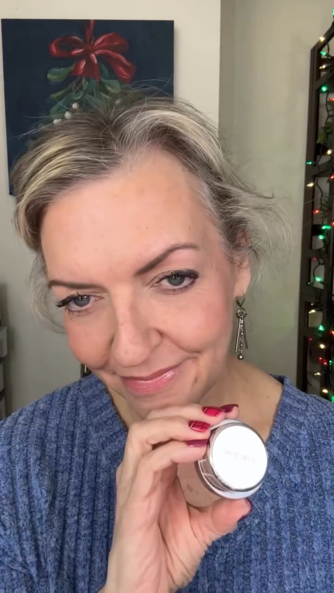 Soft, easy eye makeup for mature skin? Yes please ✨
The @merit Solo Shadow in Glacé is perfect for women over 50 and 60 who want quick, no-fuss makeup. This blendable, buildable cream eyeshadow gives a sheer wash of color that lasts, won’t crease, and never looks heavy on aging eyelids. Swipe, blend, glow—done. Effortless makeup over 50 ✨

#MatureSkinMakeup #MakeupOver50 #MakeupOver60 #CreamEyeshadow #Over50Beauty

#LTKgrwm #LTKOver40 #LTKBeauty