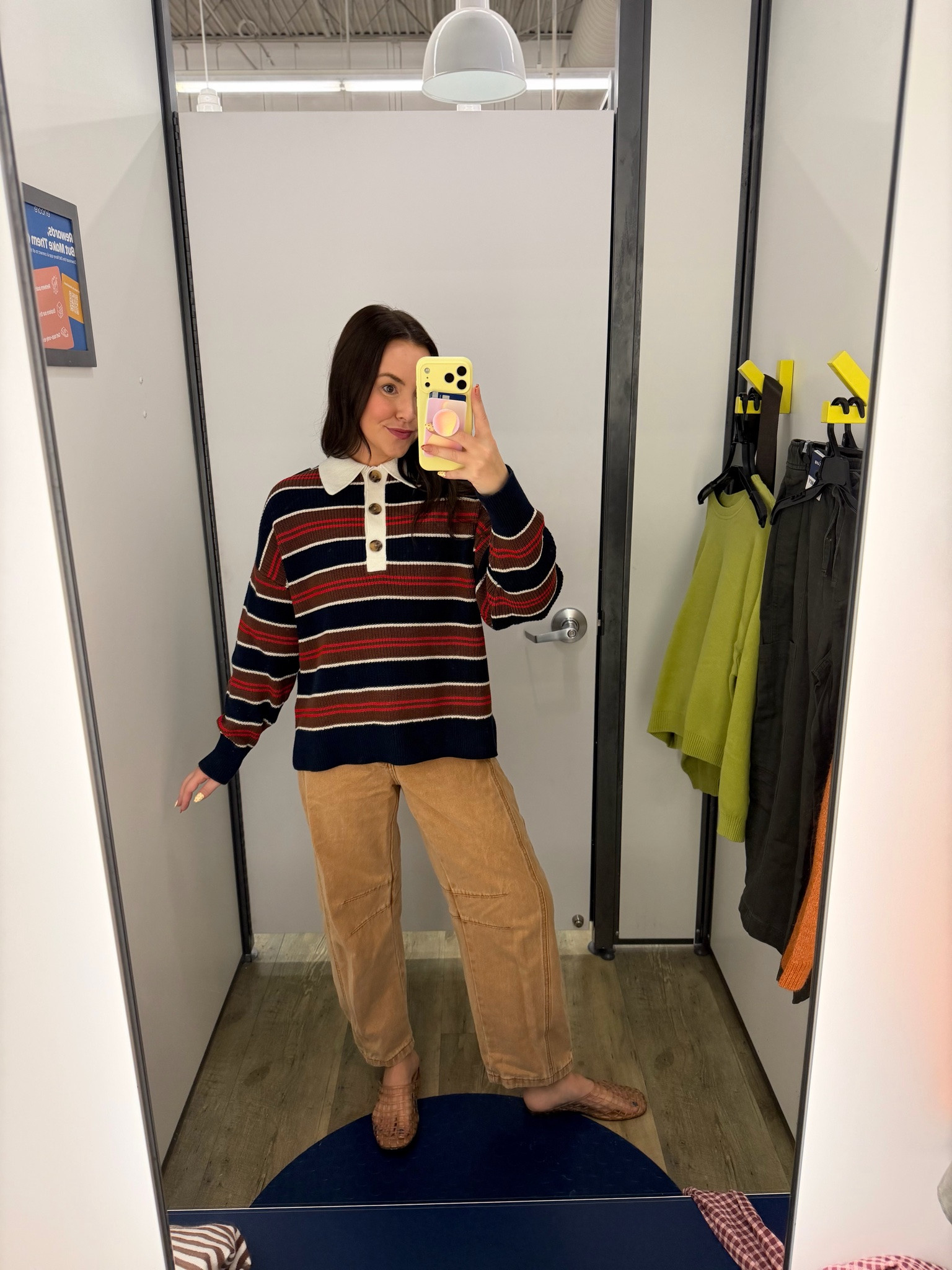 Striped & collared sweater! So chic

#LTKootd #LTKgrwm #LTKMidsize