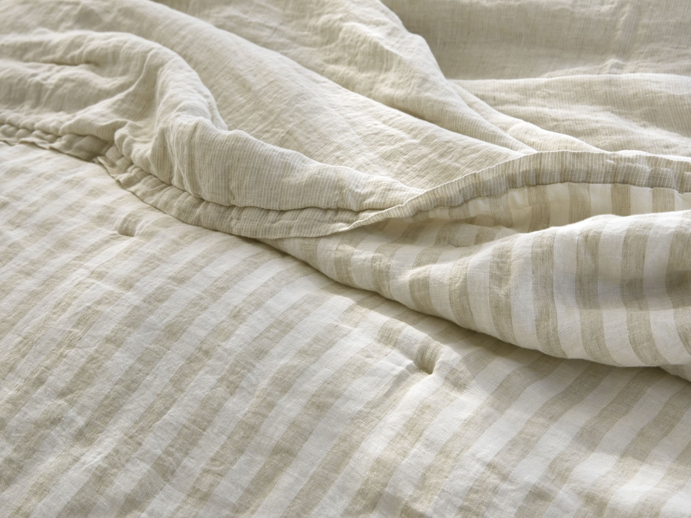 Striped Linen Quilt | Parachute
