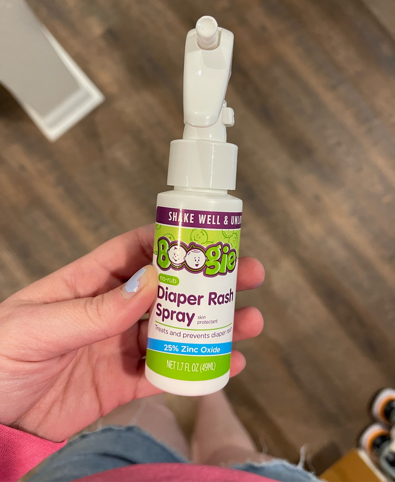 The best diaper rash spray we’ve ever used! A mom must for babies 💗 #baby #babyfinds #babyessentials #diaperbag #diaperbagessentials 