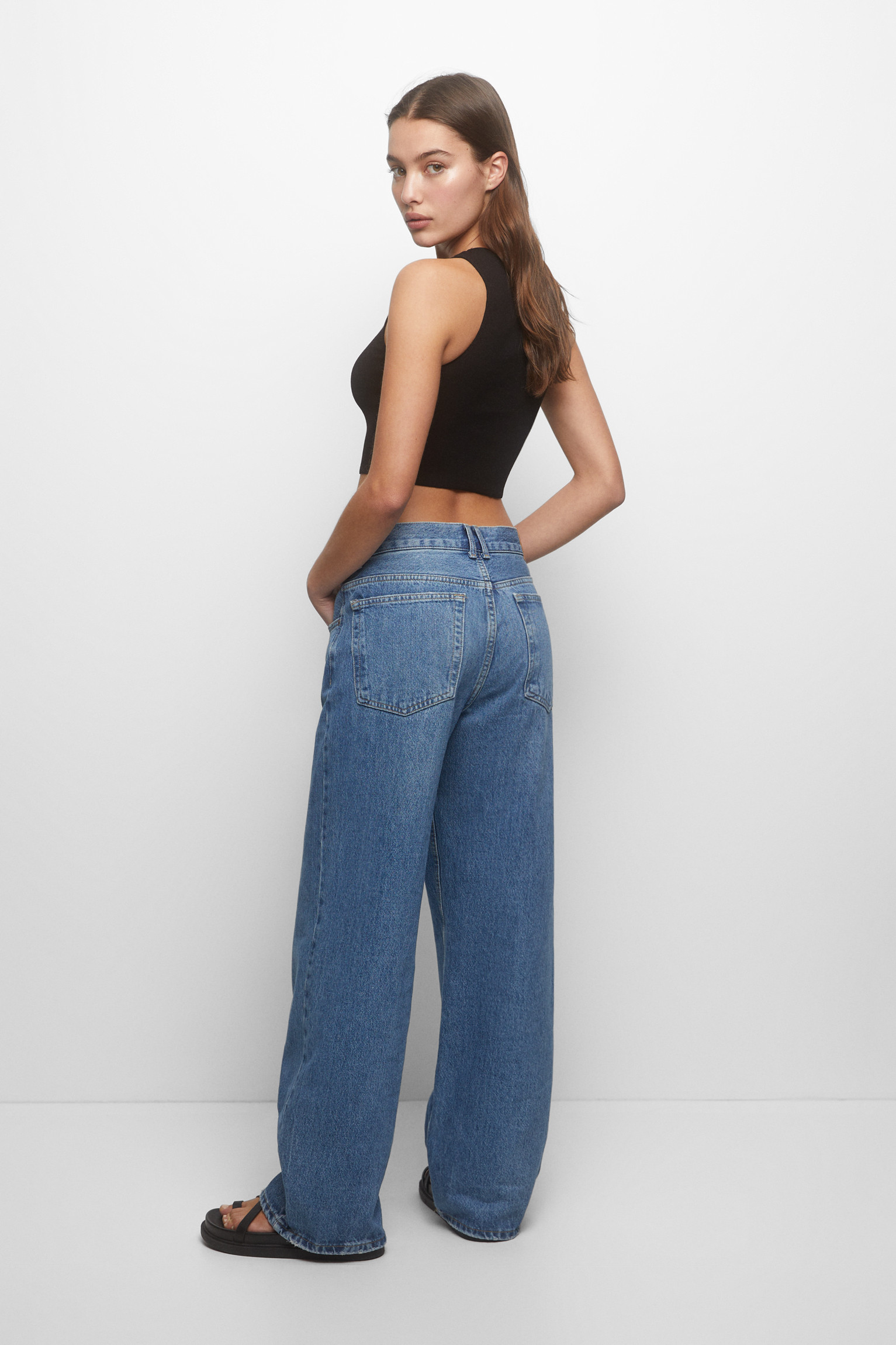 Pack of 3 ribbed tank tops | PULL and BEAR UK