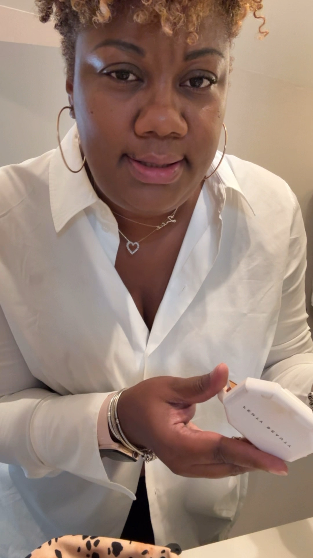 Get ready with me
I tried the setting spray and the primer and it was really good didn’t mess up my white shirt 

#LTKBeauty #LTKStyleTip